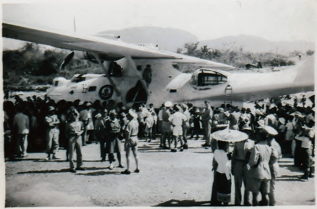 [ Aéronavale divers ] [ 1945-1950 L'histoire des grands oiseaux blancs à tête de loup noir en Indochine 790744CatalinaHu