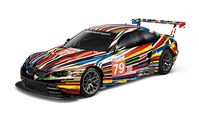 La BMW Art Car de Jeff Koons présentée au Centre Pompidou du 4 février au 16 mars 2015 796142P90087757