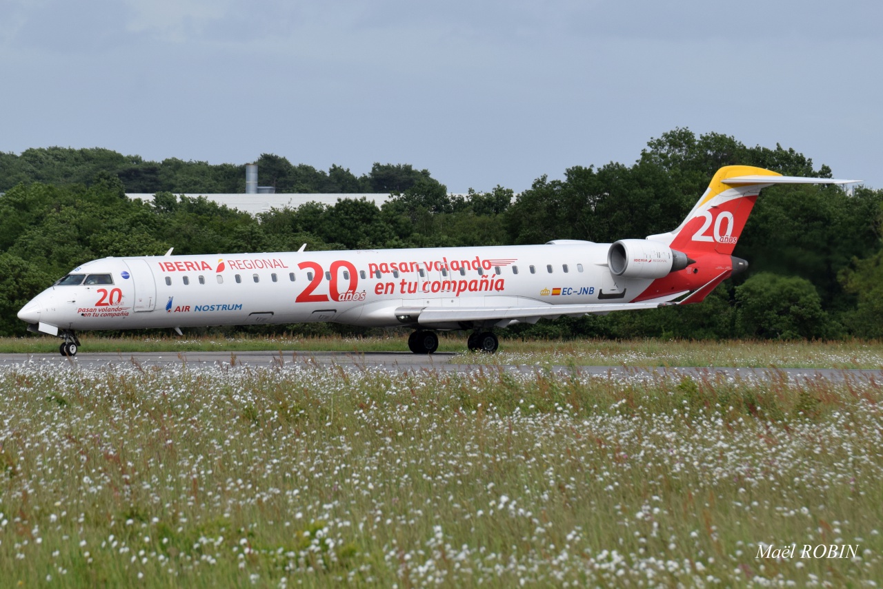 [14/05/2015] Bombardier CRJ900 (EC-JNB) Air Nostrum livrée "20 anos"  798621DSC0138