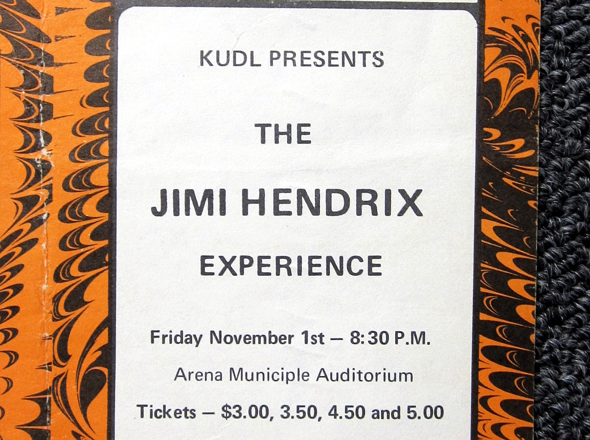 Kansas City (Municipal Auditorium Arena) : 1er novembre 1968  805285JimiHendrixconcertad