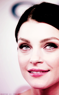 Jessica Stam 80919879J8