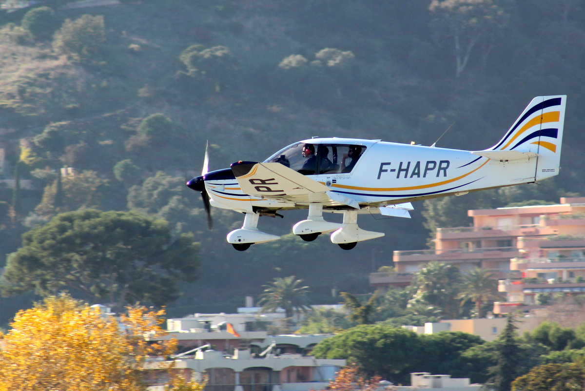 décembre 2013 à Cannes-Mandelieu LFMD-CEQ 810340IMG6100