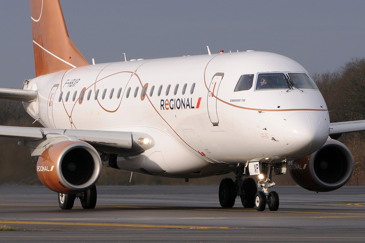 Spotting du 29/12/12: ERJ170 Regional s/c... 813570DSC3996