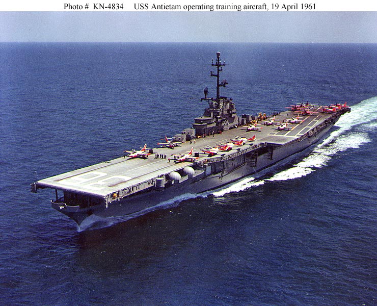 US NAVY PORTE-AVIONS CLASSE ESSEX (3EME PARTIE) 814483USSAntietamCVS36190461