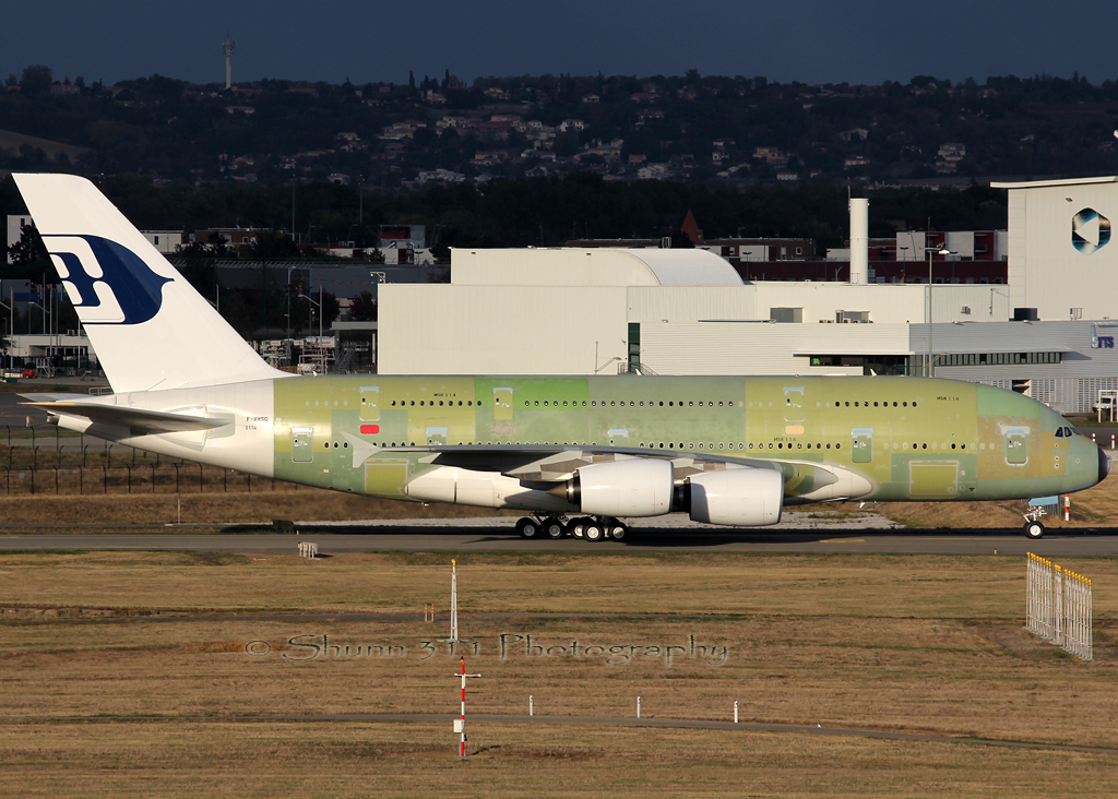 Toulouse-Blagnac - Octobre 2012 - Page 11 816993A380800AirbusFWWSG005cn0114TLS161012EPajaud