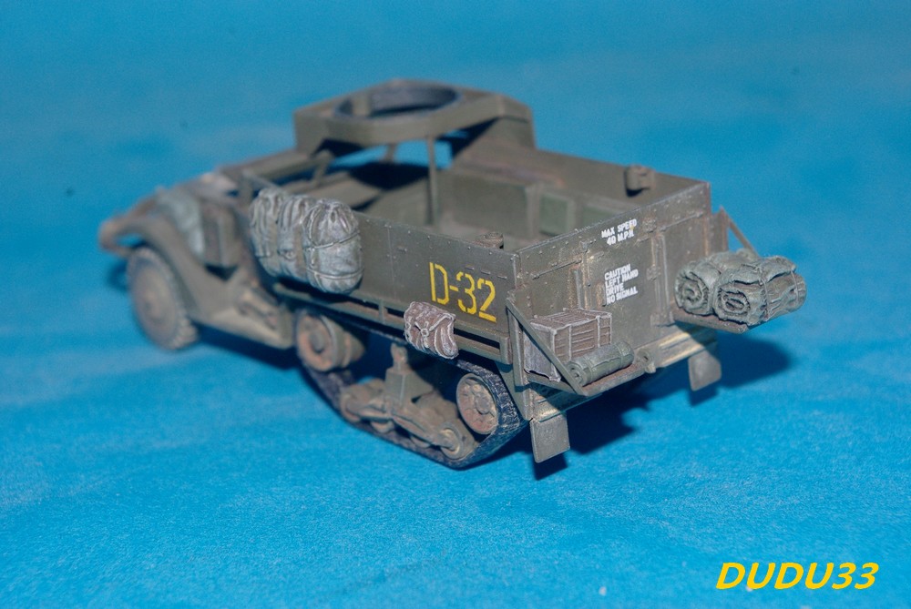 M3 A1 Half track - Academy 1/72 818112IMGP9992R