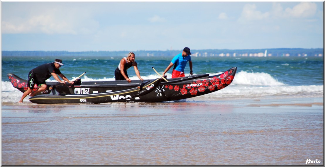 Sport nautique à Soulac 819448pirogue13