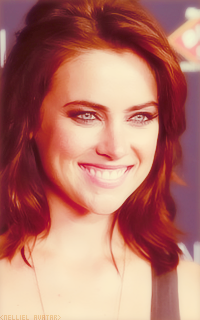 Jessica Stroup 820726J12