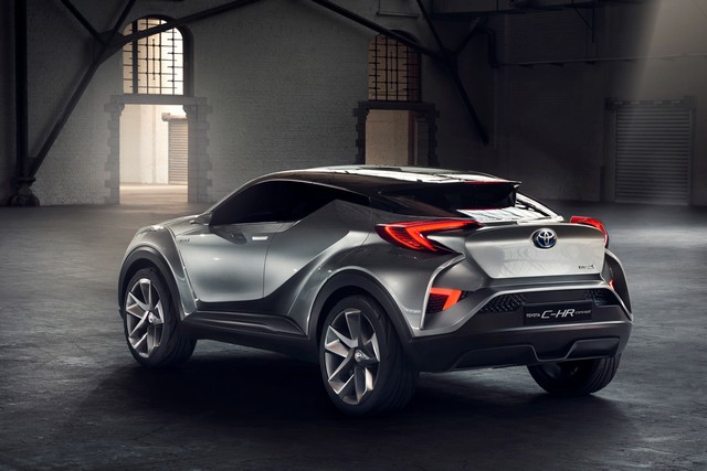 Toyota confirme que le futur crossover issu du concept C-HR sera produit en Europe 821754TOYOTACHRConcept007