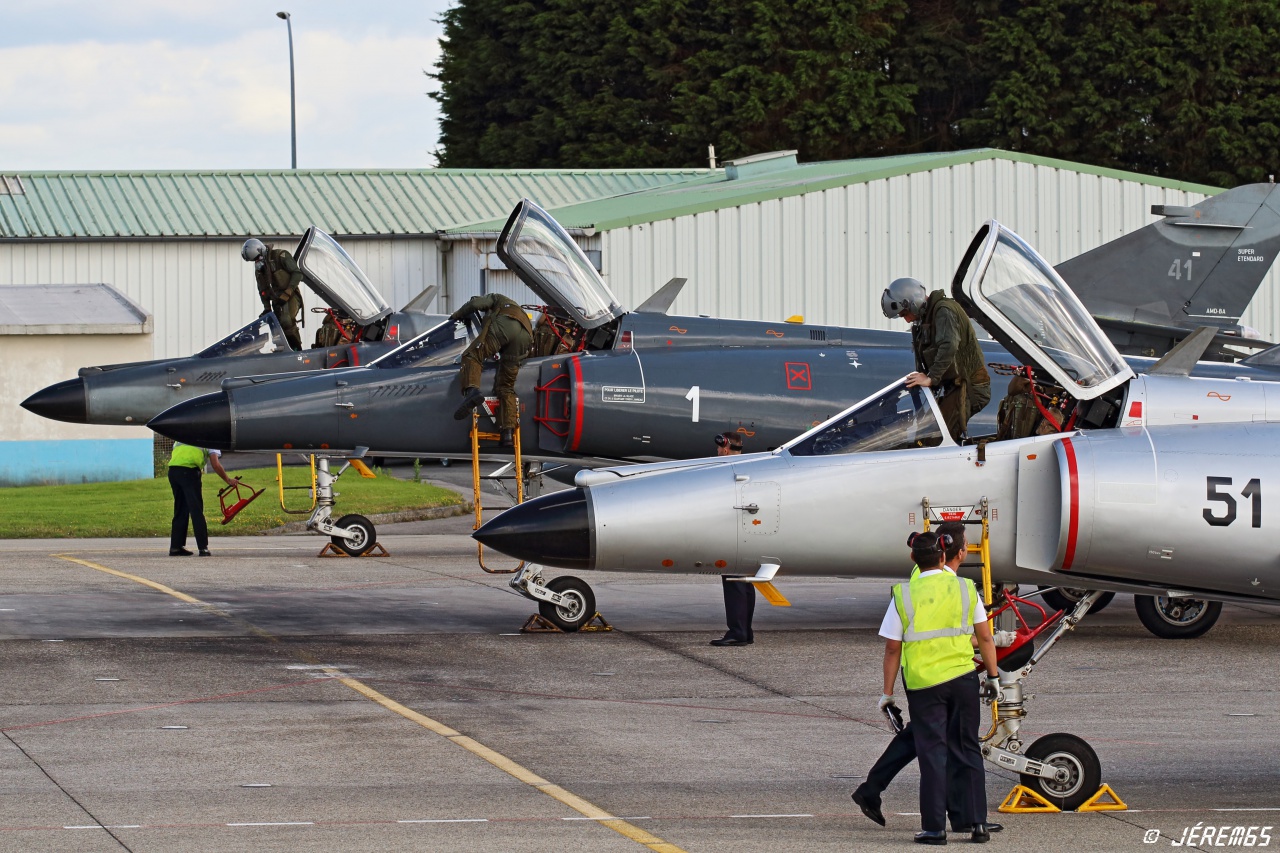 Visite ALFaviation Asso LFRJ Landivisiau "Retrait du SEM" - Page 2 824378sortiepilsfiltered