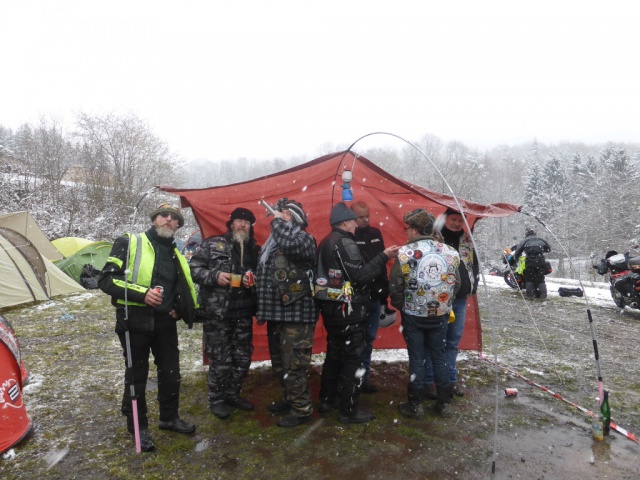 Altes Elefantentreffen 2016 : une belle hivernale entre potes 824561P1110078