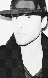 Jared Leto - Page 2 824951J82