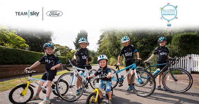 Ford lance l’opération “Allons plus loin pour nos enfants” avec Team Sky pendant le Tour de France 825845282910