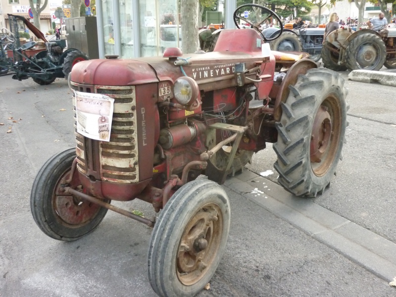 Défilé des vieux tracteurs 828228SENAS5Oct2014018