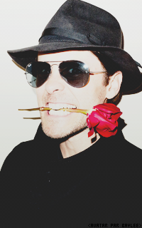 Jared Leto - Page 2 829137J74