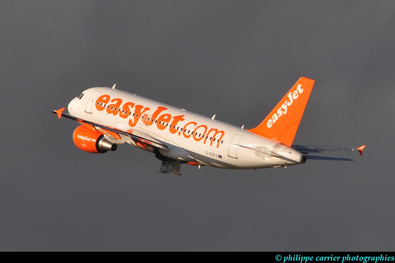 Spotting CDG Piste Nord  MTO 29/12/2012!!!!!!!!!!!!!!!! 831914VEN4589