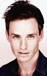 Eddie Redmayne 83229897E3