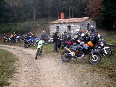 Sur la piste des Cathares 9-10-11 Novembre - Page 17 841106SDC15710