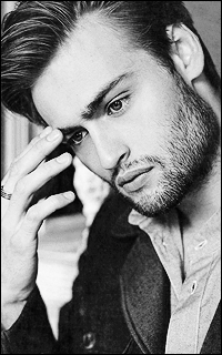 Douglas Booth - 200*320 842273douglasbooth7