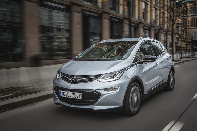  Opel Ampera-e, la voiture électrique qui inaugure une nouvelle façon de conduire 844982OpelAmperae299597