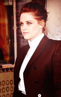 Kristen Stewart 84555956K5