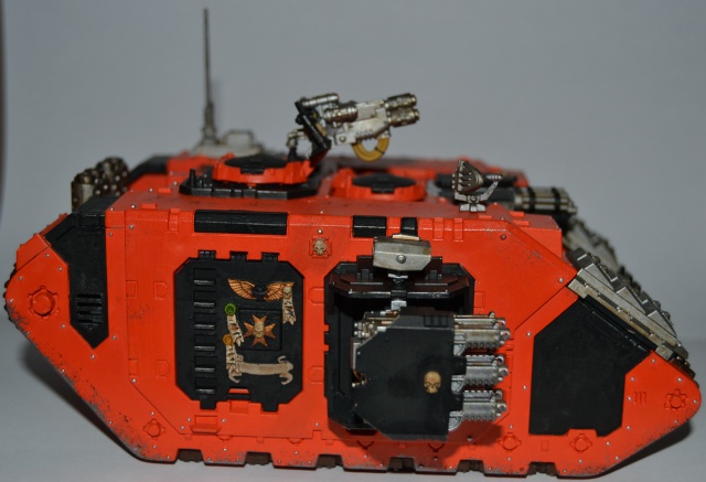 [CDA Armour] Nalhutta : Land Raider Crusader Blazing templars. 846059004