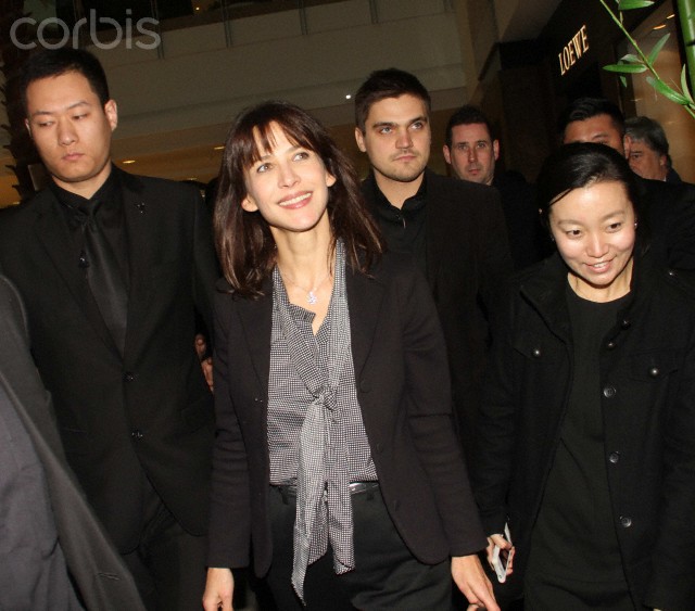 Sophie Marceau - Page 9 849029sophiemarceau2012321t