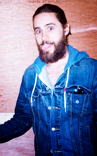 Jared Leto - Page 3 850202J13