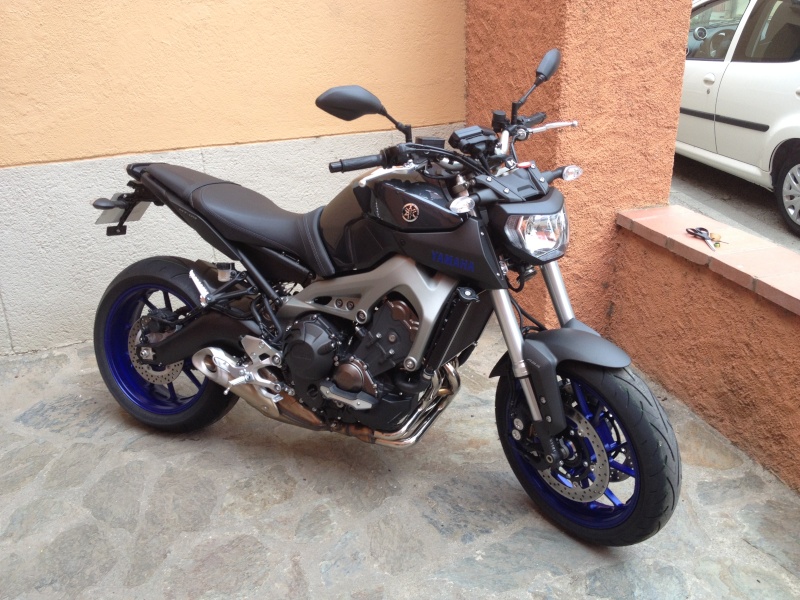 plaque - Photos de toutes les Yamaha MT-09 du forum ! :) 853137YMikko