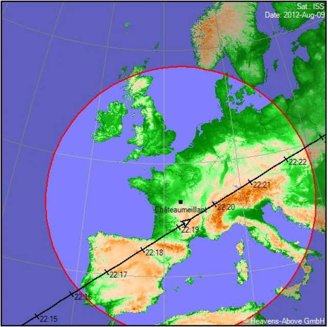 lumiere - 2012: le 07/08 à 22h35 environ - Lumière étrange dans le ciel  - ville (83)  854061kgprod2