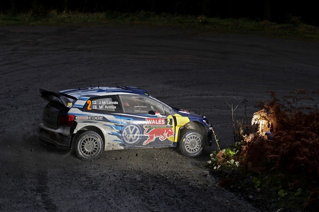 Douzième titre en WRC ? Volkswagen cherchera à remporter le championnat constructeurs en Grande-Bretagne 854281hd0620161021vwmswrc201612grossbritannienvorschau