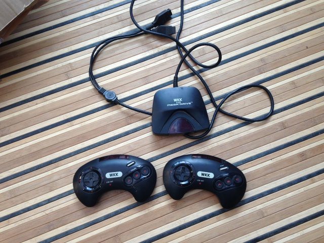 (est)manette megadrive sans fil 856030IMG43371