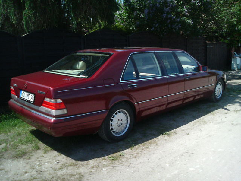 les plus belles... et moins belles... Mercedes-Benz limousine Pullman sur base de chassis w140 856371mbw140limo0020