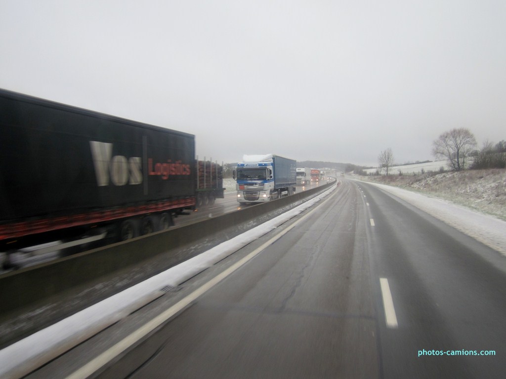 Chasses neige sur l'autoroute 858977photoscamions8II201329Copier