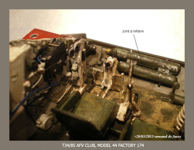 T34/85  model 44 afv club (full intérior kit) 1/35 - Page 4 859021IMGP2524