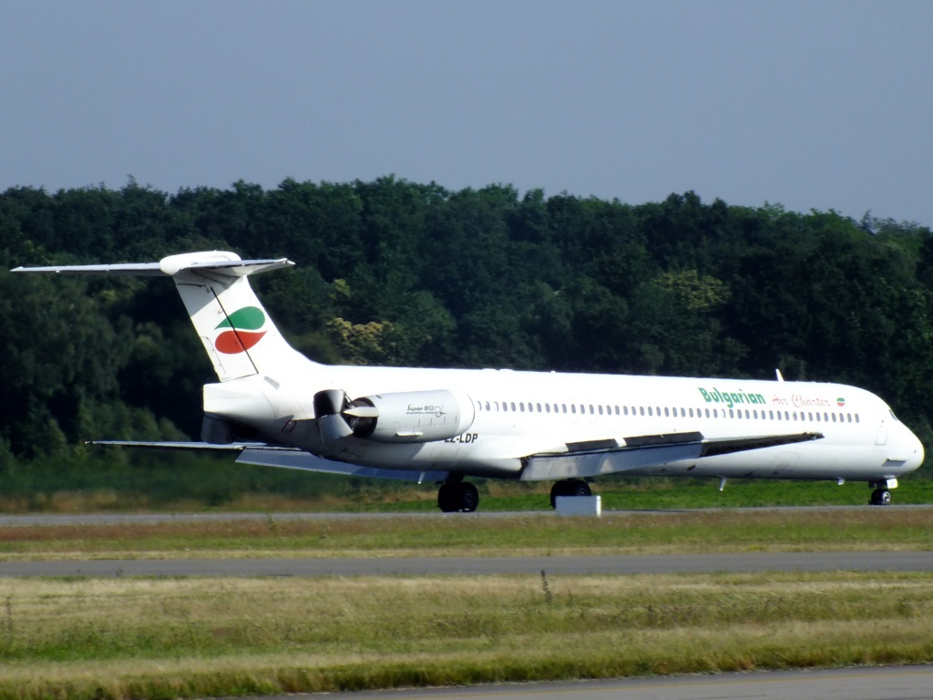 Spotting du 12/07/2013 : MD80 Bulgarian Air Charter 859657Juinn11009