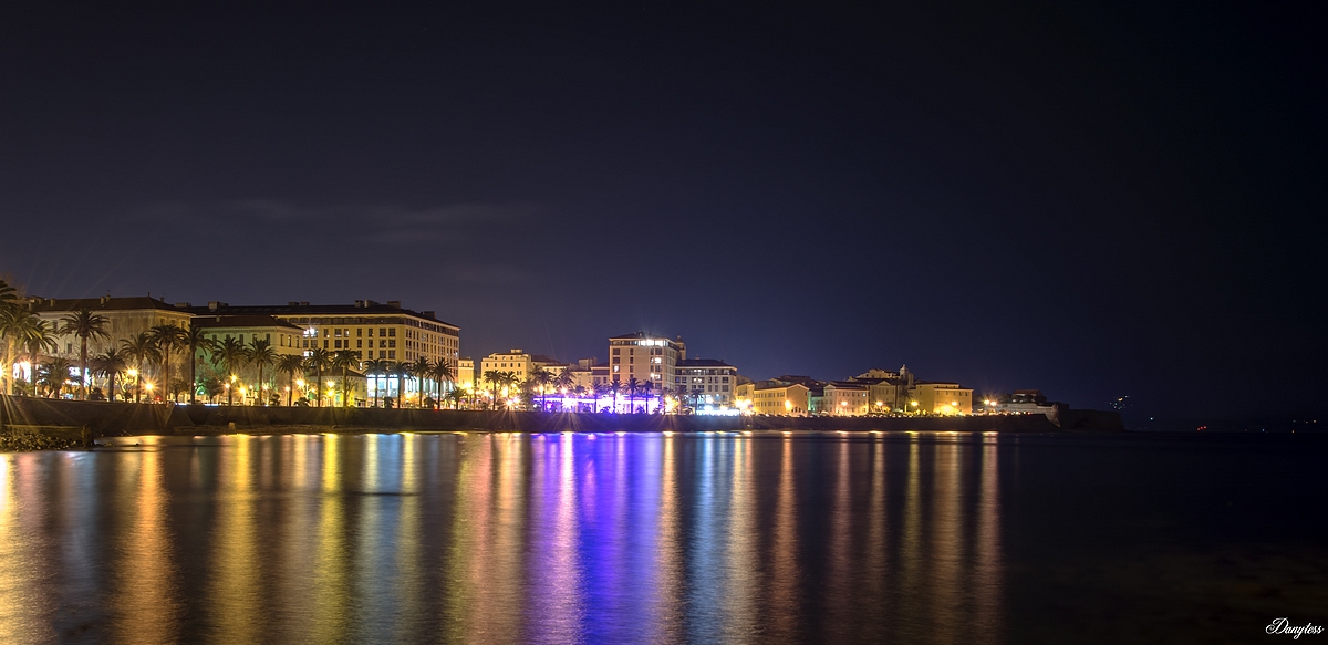 Ajaccio de nuit 859665DSC4380