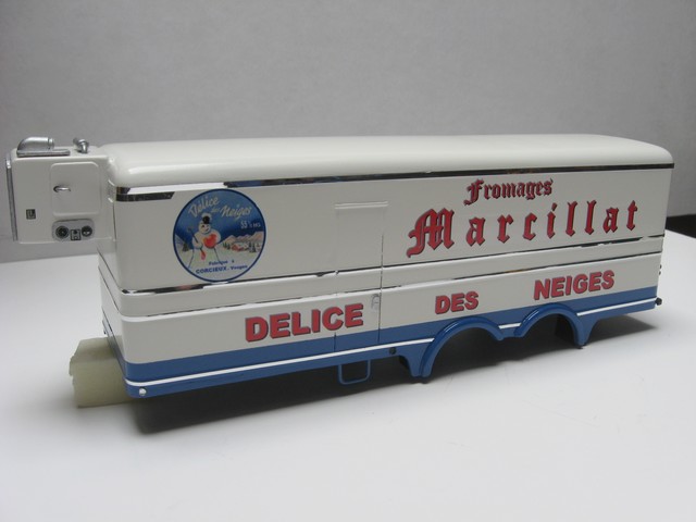 collection  ALTAYA" camions d'autrefois  "  au 1/43 - Page 4 867687IMG6086