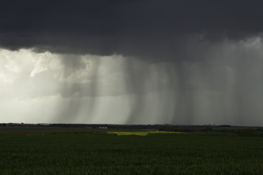 Orages 12/05 vers le nord de Meaux (77) 869220IMG3329