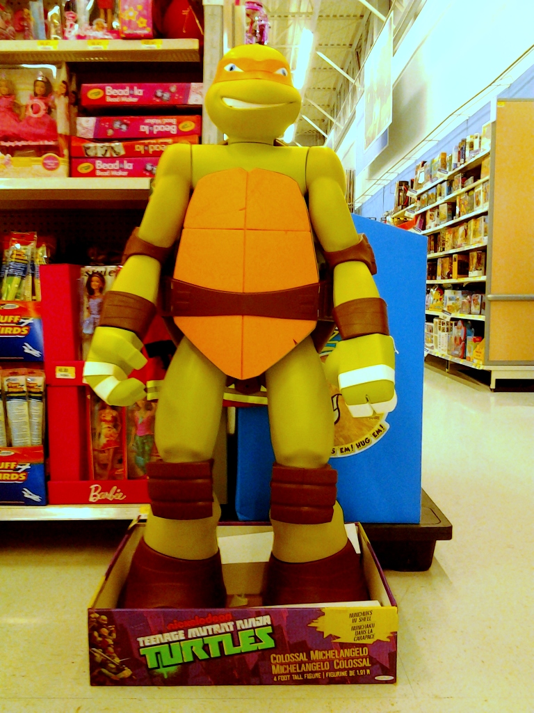 Colossal Michelangelo :The Biggest Action Figure. EVER 870342img20141024013007