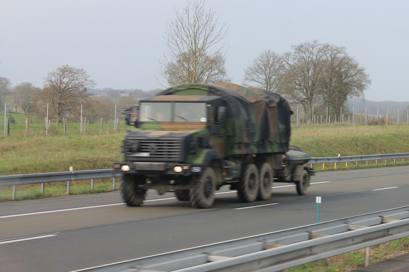 Camions de l'Armée - Page 5 870880IMG3424