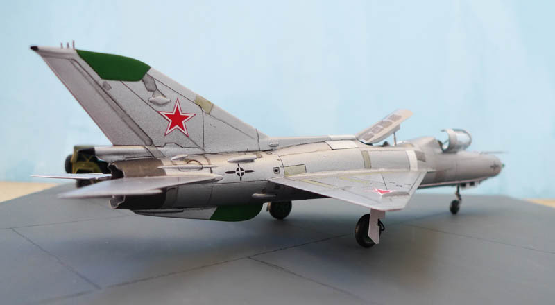 [Russie 2013-14] - Amodel - Mig 21 E7PD. - Page 2 873047E7PD39