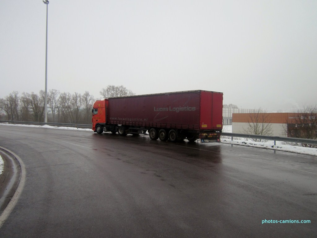 Lucas Logistics (Raamsdonksveer) 884877photoscamions15II201367Copier