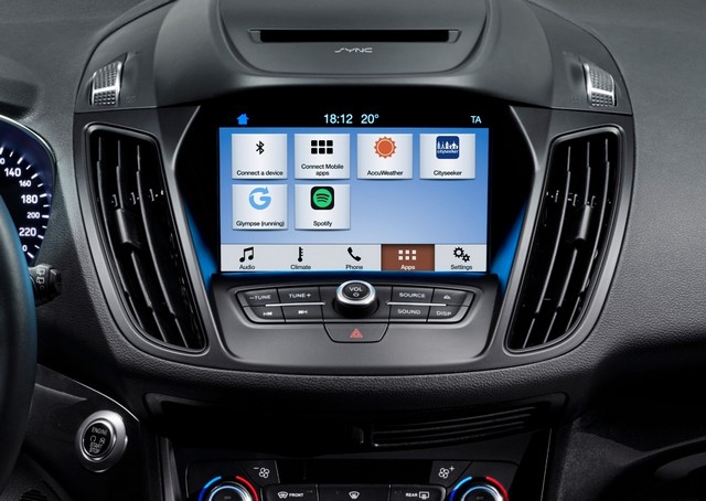 SYNC 3 arrive en Europe pour rendre l’expérience client plus connectée que jamais  887540Ford2016KugaMCASync3apps203