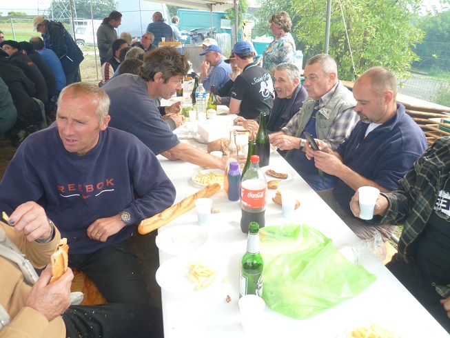 VIARMES 2015 CONCOURS DE LABOUR AUX MOTOCULTEURS - Page 4 899101mang1