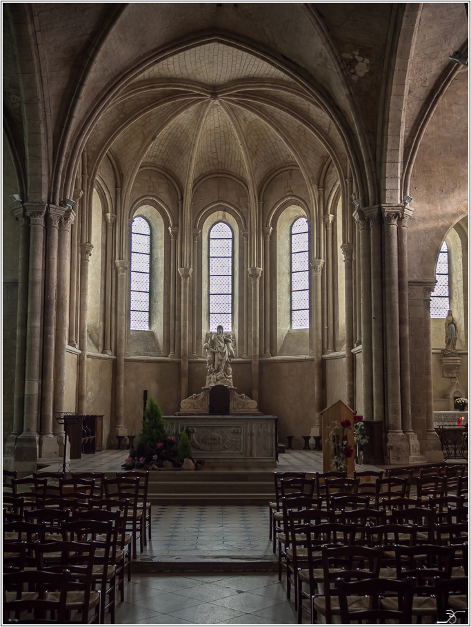 Eglise de Pont sur Yonne 902352LR6PC0300992