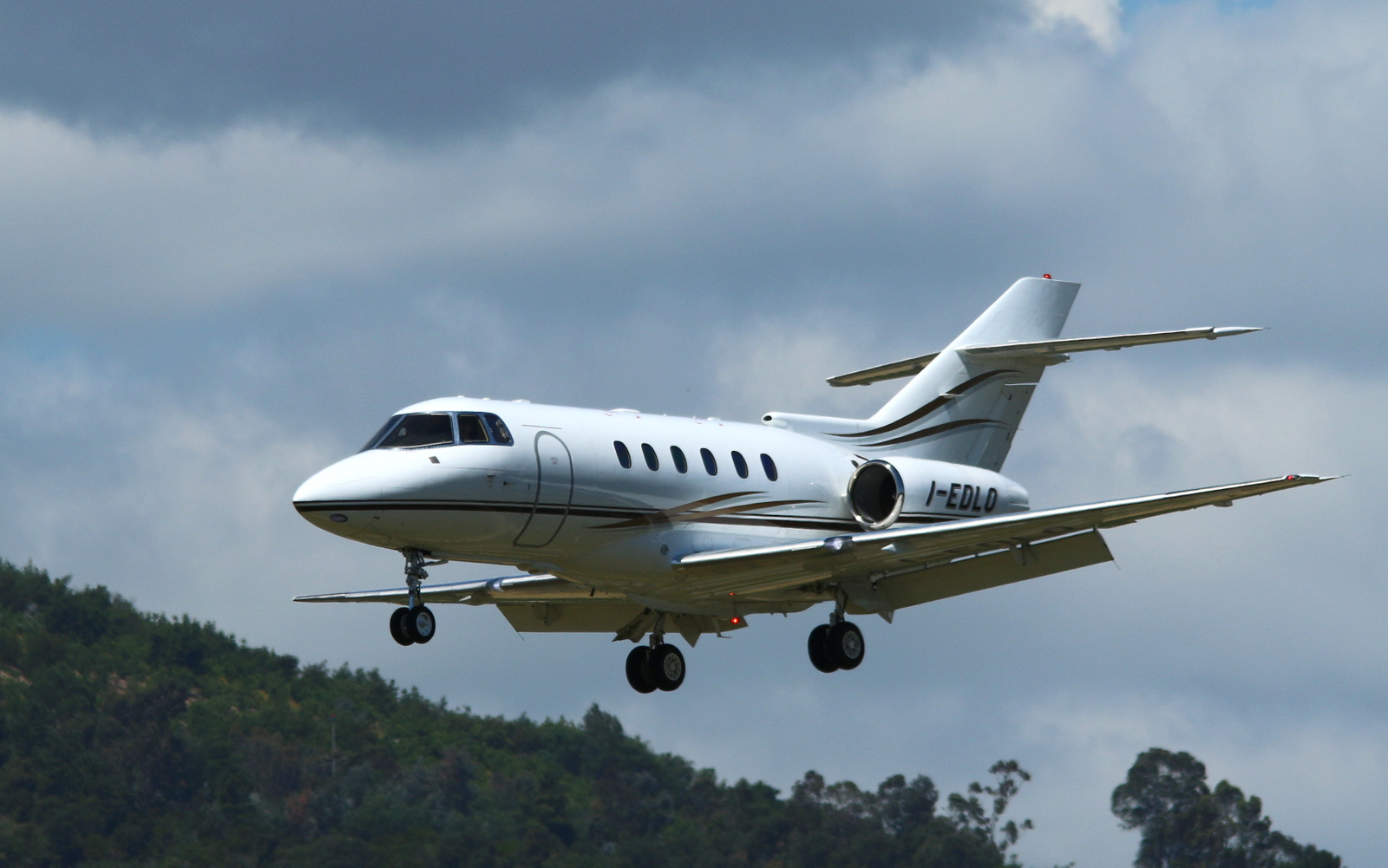 cannes - Aéroport Cannes-Mandelieu , LFMD-CEQ Mai 2016   907929IMG0119