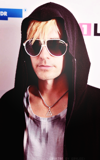 Jared Leto - Page 2 912173J65