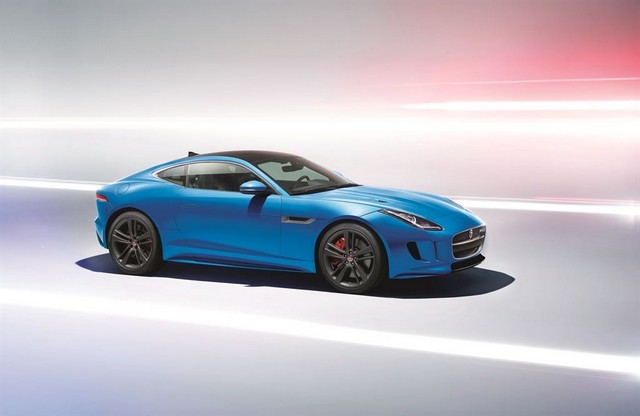 JAGUAR F-TYPE BRITISH DESIGN 912655JAGUARFTYPEBDE03StudioLowRes