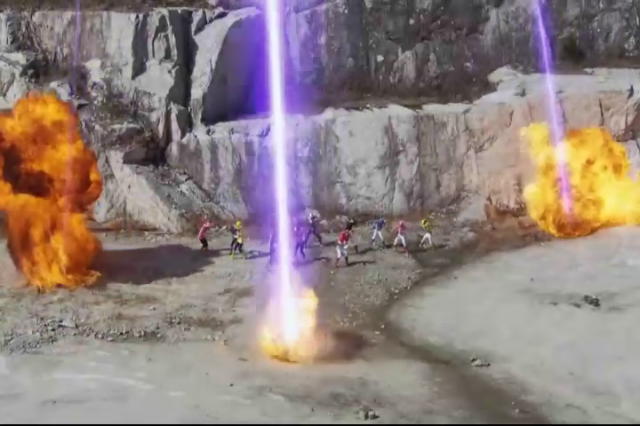 GOKAIZER/GOSEIGER - SUPER-SENTAI 199 HERO GREAT BATTLE [2011] 915231vlcsnap2012012117h23m41s128